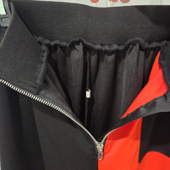 Matching black and orange sweat pants and top - Picture 8 of 8